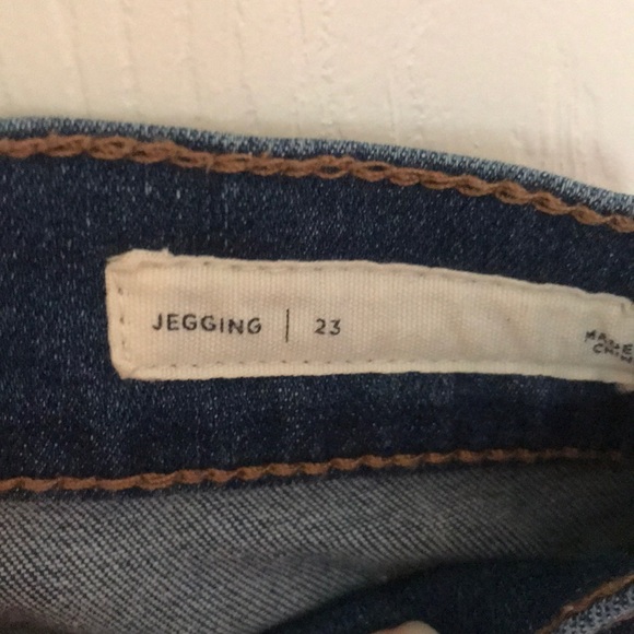 Pacsun distressed jegging - Picture 3 of 4